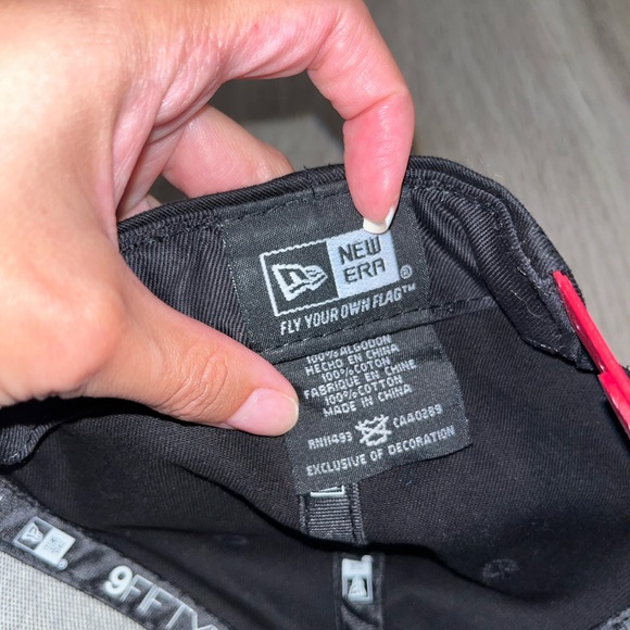 Men’s Miami Heat SnapBack Hats 9FIFTY / MITCHELL & NESS - Picture 9 of 15